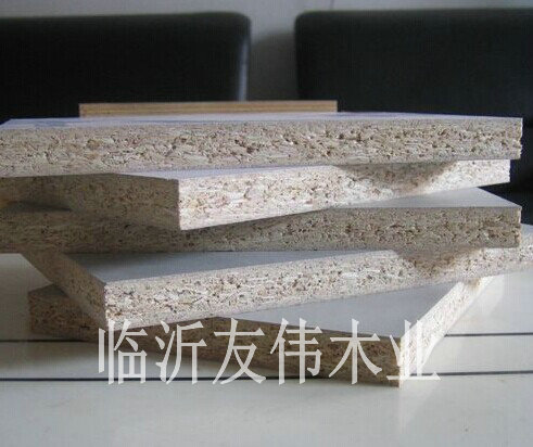 膠合板在怕滑落？